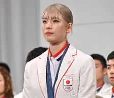 フェンシング江村美咲、練習時の撮影で「すごく嫌だなって思った」　股割り中に「下から…」