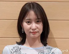 元AKB48永尾まりや、キス寸前“近距離ショット”公開　イケメン格闘家の彼氏と沖縄満喫「キュンキュンしちゃいます」