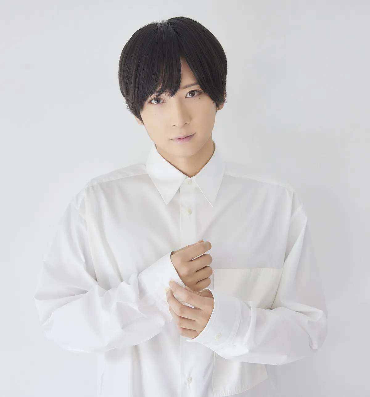 荒牧慶彦、足を負傷「左足首の内側・外側靭帯断裂」手術せずリハビリへ　舞台公演は代役＆声にて出演