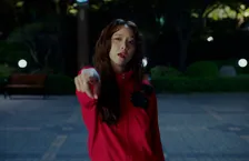 少女時代・ユナ「これまで演じた中で最も個性的で、ユニーク」　映画『プリティ・クレイジー 悪魔が引っ越してきた』キャラクター予告解禁