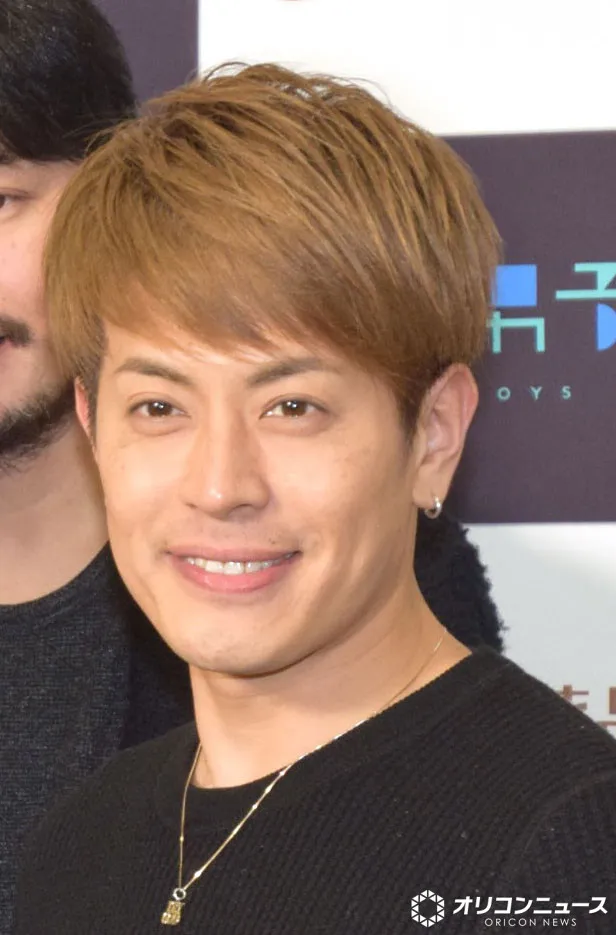 元友井雄亮の牧山雄亮さん、『仮面ライダーアギト』25周年記念『真アギト展』生配信にサプライズ出演