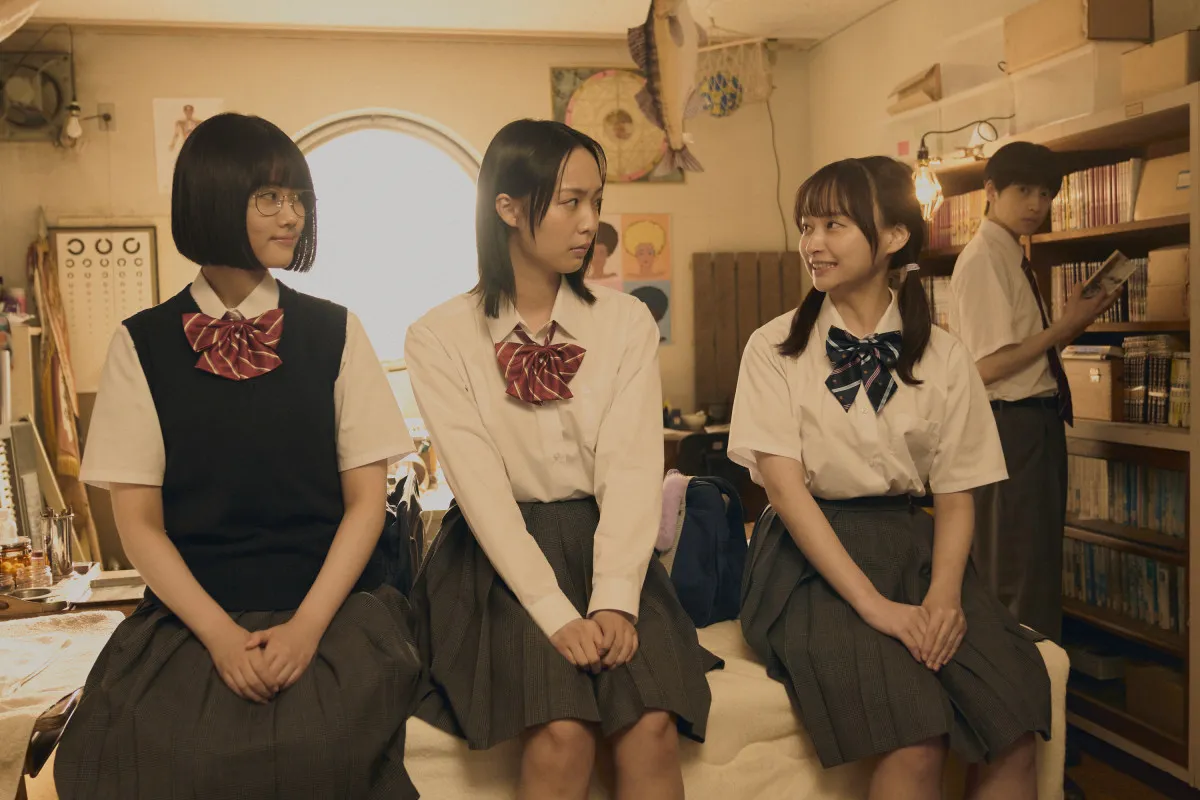 好意をもつ男子に尽くして貯金がなくなる→学校の生徒に体を触らせてお金を稼ぐ…　泥沼にハマる女子高生の姿に反響「本当に悲しくなってしまってつらかった」『るなしい』第4話【ネタバレあり】