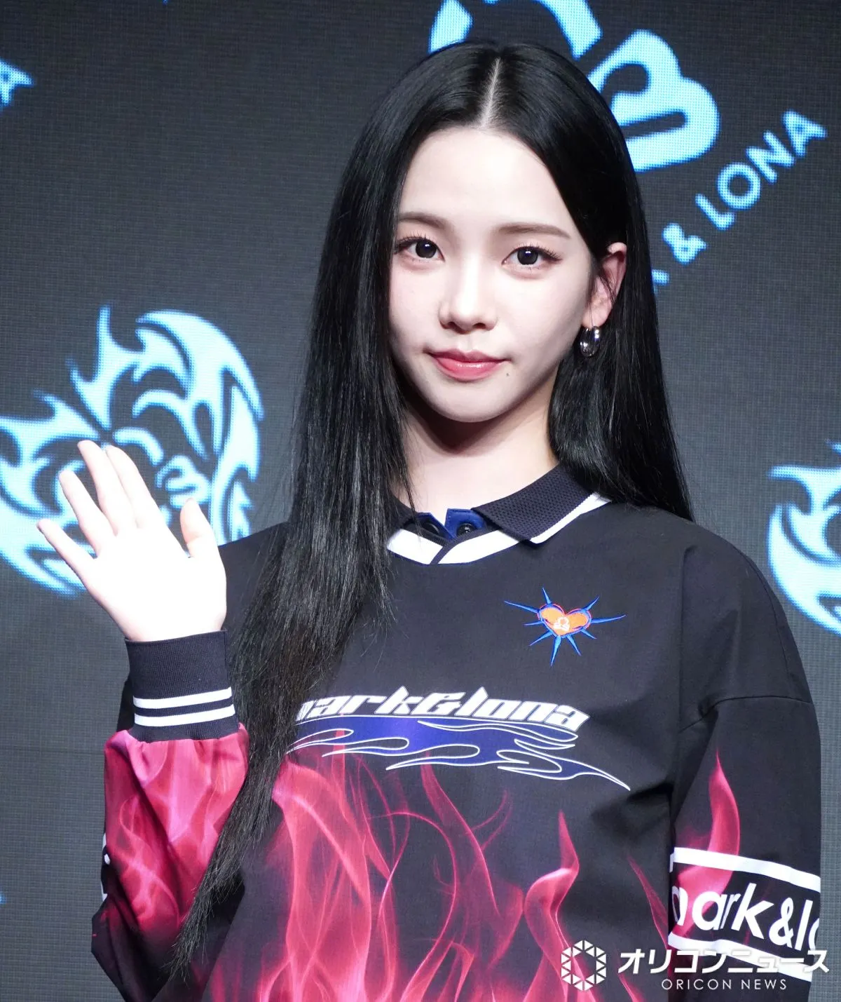 aespa・KARINA、愛らしいゴルフウェアスタイル披露　パターゴルフ挑戦「人生で初めて」