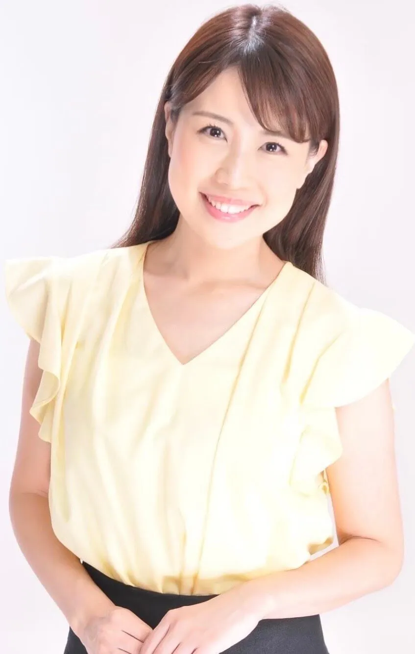 38歳フリーアナ、衝撃の“制服姿”公開「高校23年生…」　SNS反響「現役でいけます」「クラスメイトになりたい」