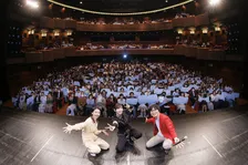 佐倉綾音『論理×ロンリー』初イベントで“大集団ごっこ”　石山蓮華＆土屋礼央と「夜の部」大盛り上がり【レポート】