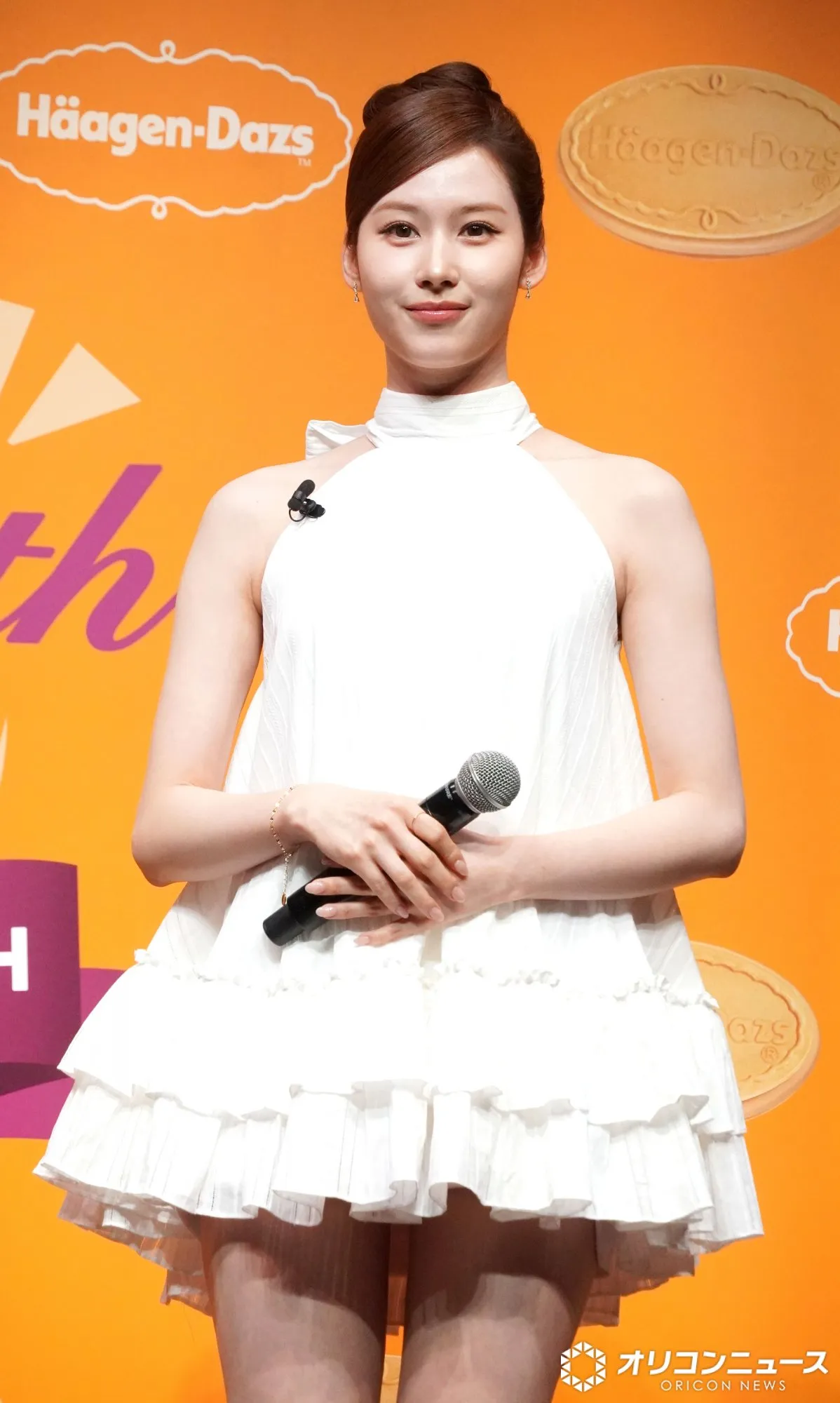 TWICE・SANA、純白の“妖精スタイル”披露　TWICE国立競技場公演の“ご褒美”明かす