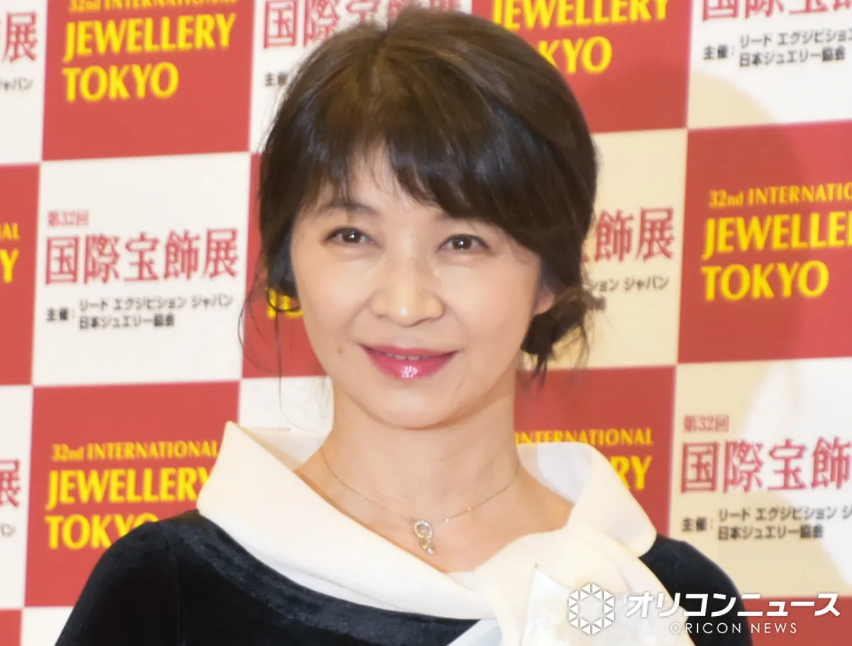 田中美佐子、大人になった長女と“映画デート”　親子2ショットに反響「仲が良くて羨ましい」「可愛い～」