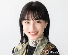 広瀬すず、ブランドTシャツ×デニムで決めた“初夏コーデ”を披露「やっぱりラフが好き」