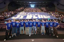 JI BLUE、サッカー“レベチ度”で三つ巴の戦い「昨日の12時まで…」　MV先行上映「夢いっぱいです」
