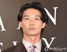 韓国で注目・笠松将、上裸×タバコの“色気全開”ショットに国内外から反響「全部かっこいい」「爆イケ」「全部 好き」