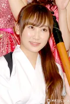 元AKB48仁藤萌乃が結婚　純白姿でお相手と“おんぶ”2ショット披露＆指輪きらり…「こんなにもご機嫌で愉快な自分がいたんだ」