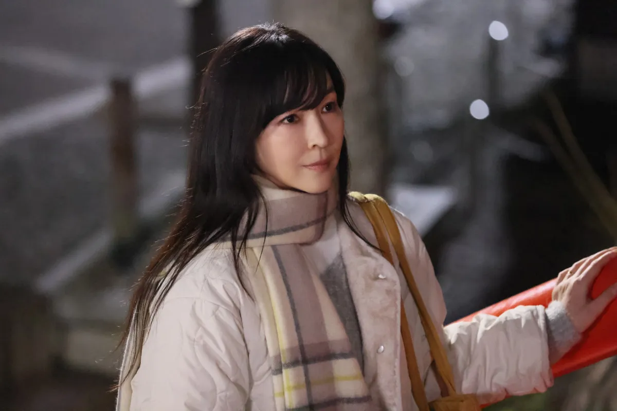 『月夜行路』東京へ帰ろうと決意した涼子（麻生久美子）の目の前に“まさか”　夫が衝撃告白