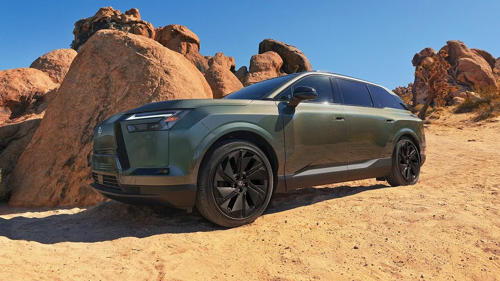 レクサス、初の“BEV3列シートSUV”モデル新型『TZ』を世界初公開　2026年冬頃発売予定でミニバン・SUVに新たな選択肢