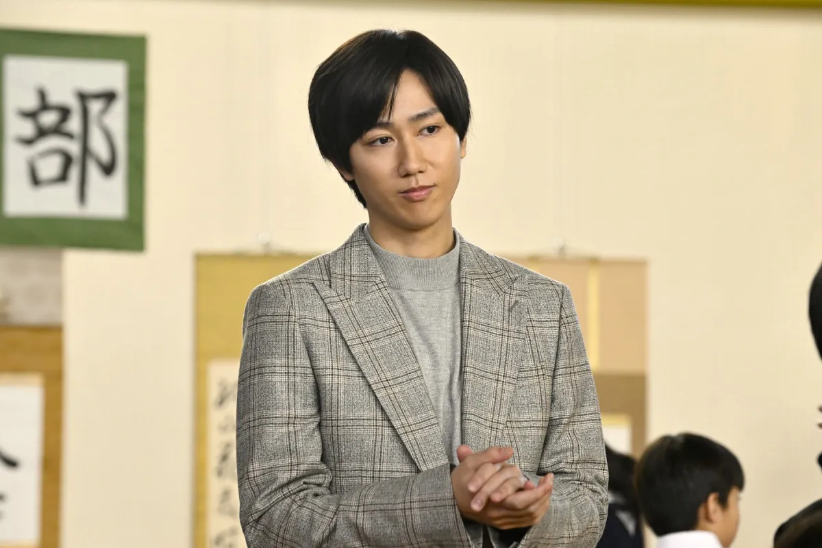 Snow Man阿部亮平、映画『君のクイズ』に出演　“クイズプレイヤー”中村倫也の中学時代の教師役