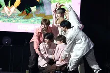 【KCON JAPAN】ALPHA DRIVE ONE、色気たっぷりステージに会場熱狂　ハプニングも“神フォロー”