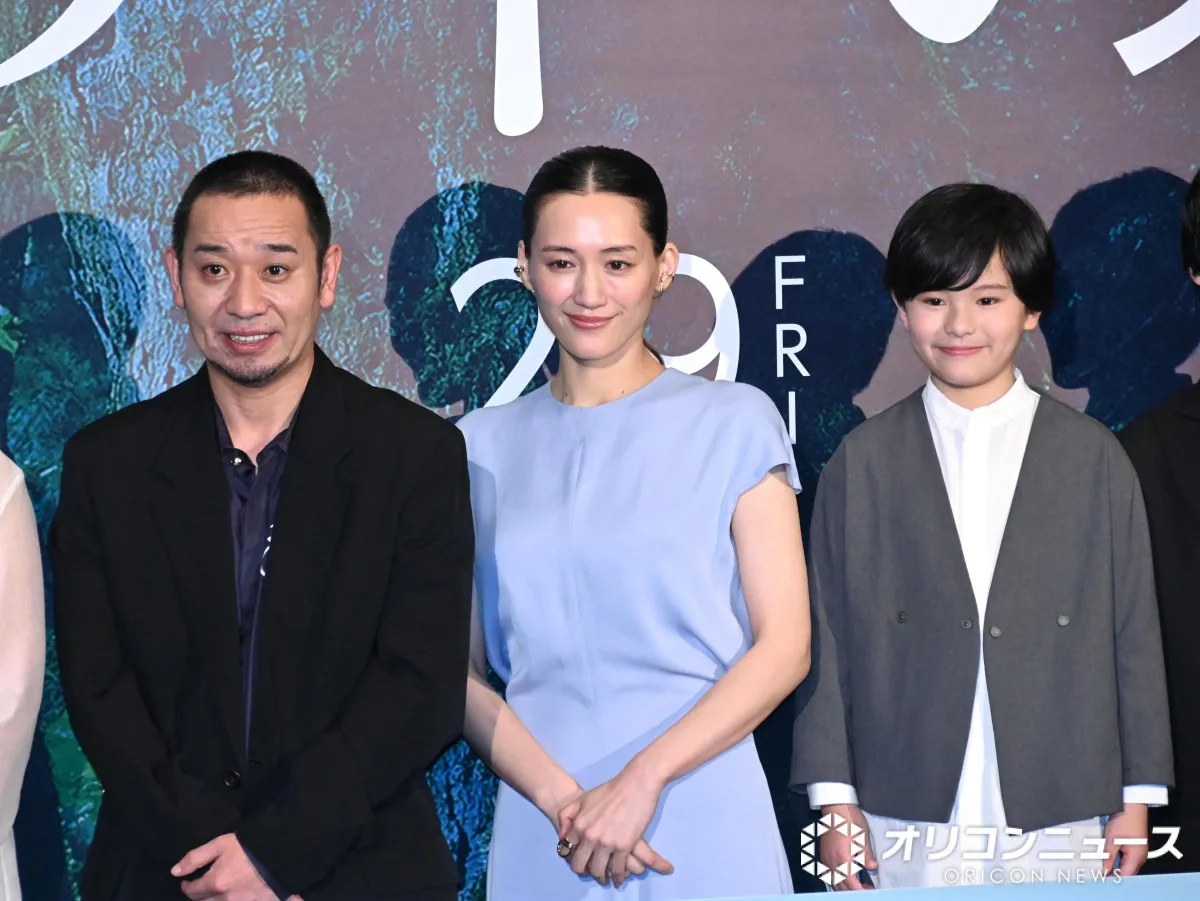 大悟、妻役・綾瀬はるかの天然発言にツッコミ「それを聞いてんねん！（笑）」　W主演作舞台あいさつで“夫婦感”