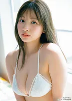 大学ミスコン出身、芸歴半年の新人が初グラビア「めっちゃスタイル良い」「輝いてる」