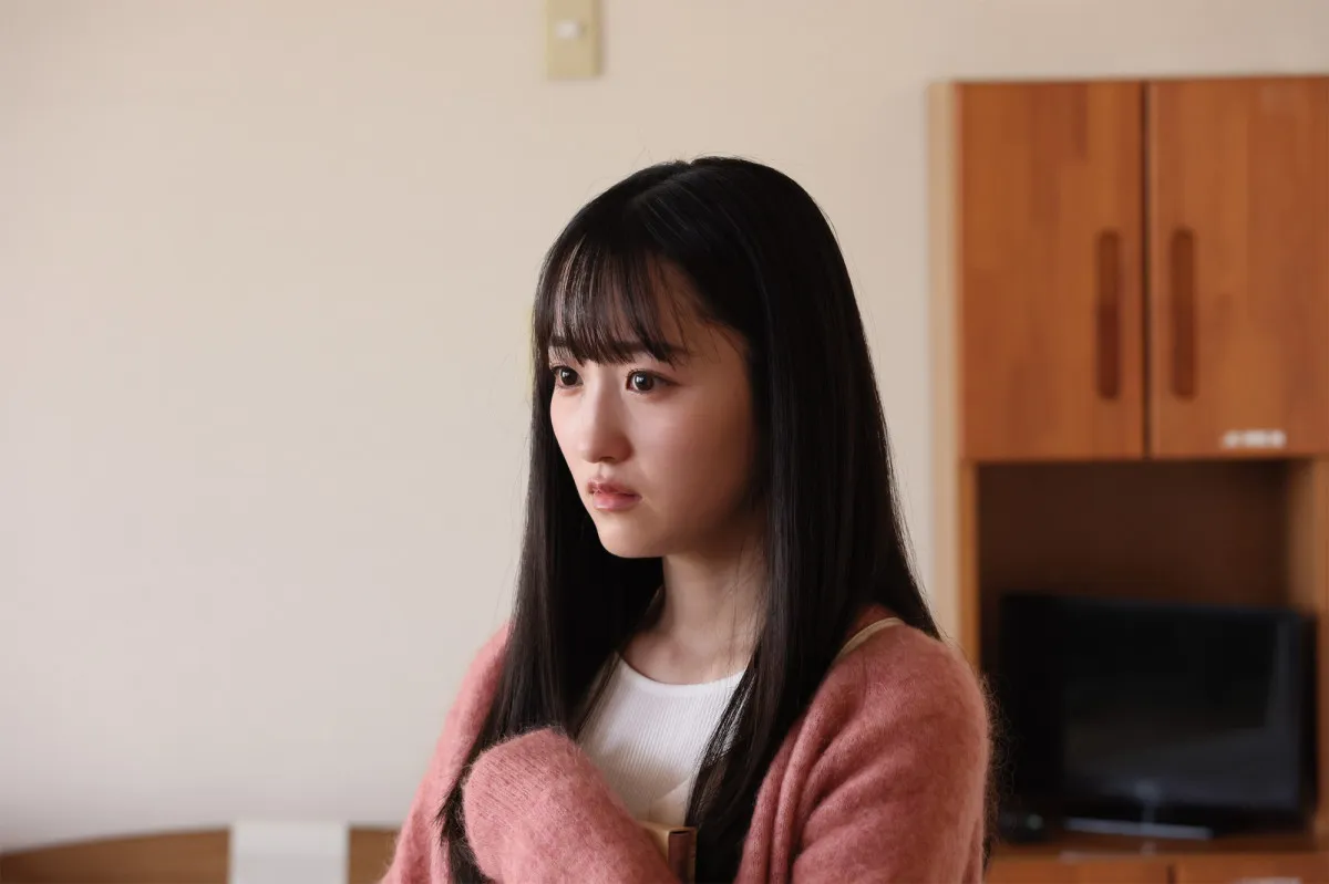 涼子（麻生久美子）＆ルナ（波瑠）、再び殺人事件に遭遇　謎の女性の正体とは 『月夜行路』第6話あらすじ