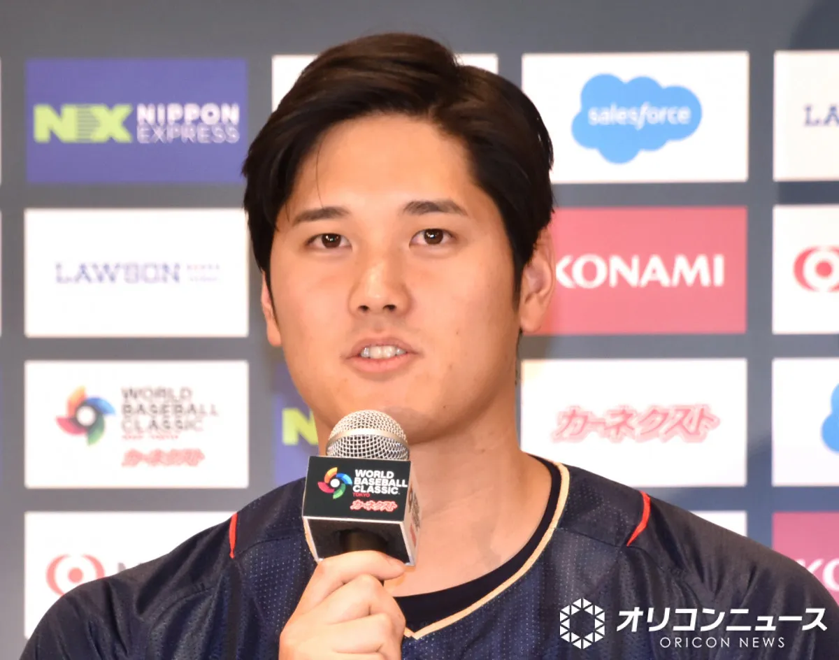大谷翔平の愛犬・デコピン、3歳になる　誕生日ケーキを堪能する動画に「すごくお上品」「育ちの良さがわかります」