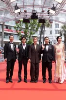 【カンヌ映画祭】濱口竜介監督、『急に具合が悪くなる』世界初上映　14分間の拍手喝采＆環境賞受賞