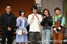 しずる池田一真、舞台差し入れで“現金”　1000円札を30枚　加藤史帆「1枚いただきました」