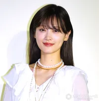 「ビジュが良過ぎる」…26歳・山下美月、激変の黒髪セーラー服姿に反響　『成瀬は天下を取りにいく』舞台化で原作まんま