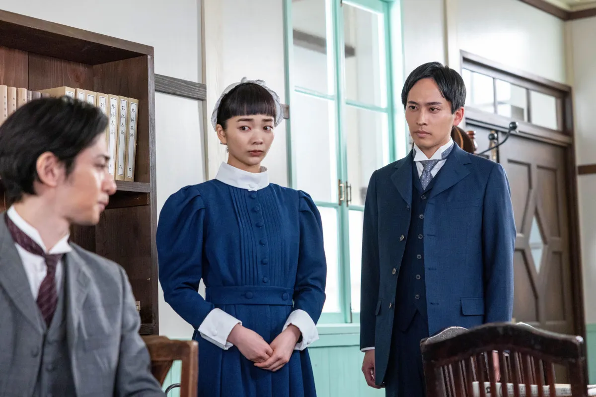『風、薫る』りんは、千佳子の主治医・今井にある相談をする　第39回場面カット