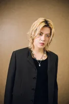 NCT・YUTA（中本悠太）、幽体離脱体験を詳細告白「寝てる自分から黒い線がバーッと…」