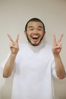 活動休止中MOROHAのアフロ、1stアルバムリリースが決定　リリース記念2マンツアーも