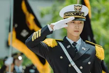 【あすから】ジニョン、ハッキングの現行犯→警察学校の新入生に　韓国ドラマ『警察授業』、放送スタート＜キャスト・あらすじ＞