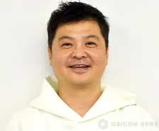 月亭方正、次女と“顔出し”親子ショット　親子で見せた変顔に反響「そっくり！いい親子」「娘ちゃんめっちゃ可愛い」