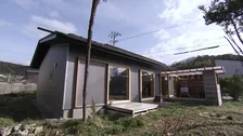 50代で建てたセカンドハウス、理想の“終の棲家”を模索　必要な時だけ自由自在に家具を作り出す