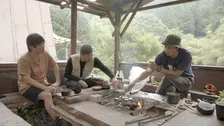 編集者・箕輪厚介＆戦場カメラマン・渡部陽一、東出昌大と一泊二日の野営生活でトーク「生きるとは？」　東出の狩猟にも完全密着