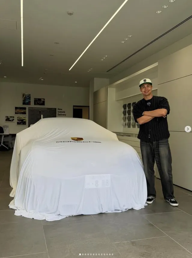 ユージ、超高級な“名車”を納車　新たな愛車にファン興奮「やばい！最高です！」「お金持ち」「素直にかっこええよな～」