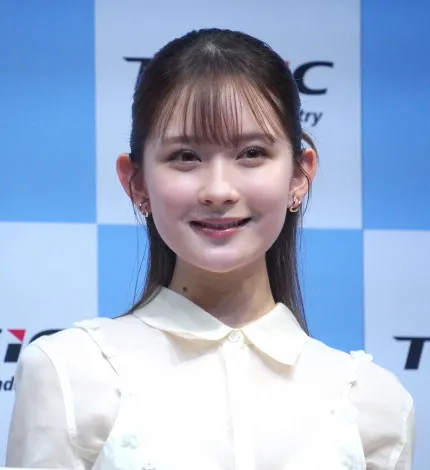 畑芽育、BOYNEXTDOORの楽曲制作秘話に“ツッコミ”「TAESANさんのお父さんの名前が入らないとだめですね（笑）」