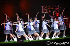 日向坂46、ハマスタで熱狂の大迫力ライブ！　プロ野球ファンへグループの“あつくるしさ”アピール