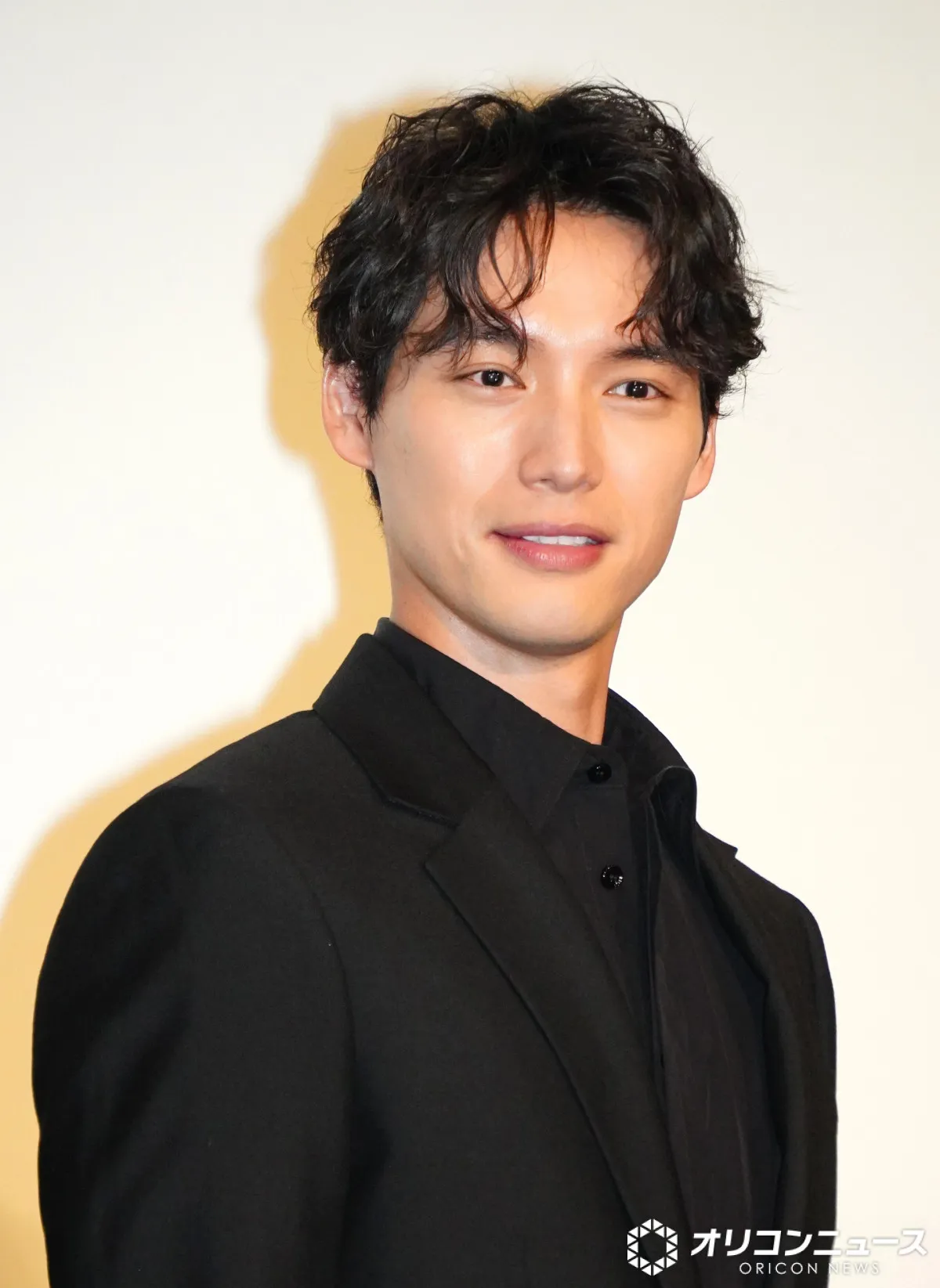 福士蒼汰、印象真逆な悪役に苦労「目が輝いちゃう」　エキストラ300人参加の歌舞伎町で恥をしのんで“パンプアップ”も