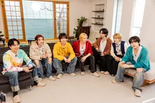 BOYNEXTDOOR、Novelbright・竹中雄大をおもてなし「僕たちがおいしいキンパをつくります！」【『BOYNEXTDOOR トモダチベース』】