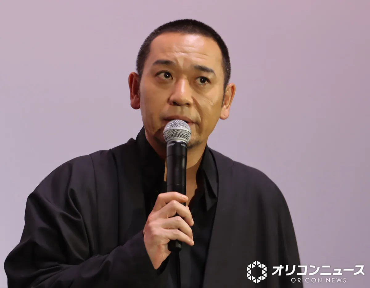 千鳥・大悟、主演映画は「ノブで言うところの“クセがすごい！”」　大阪の舞台あいさつに綾瀬はるか＆是枝裕和監督と登場