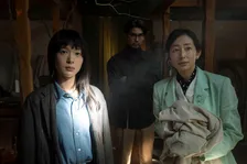 穂志もえか×賀来賢人×木村多江『ネバーアフターダーク』　“不気味な洋館ツアー”映像解禁