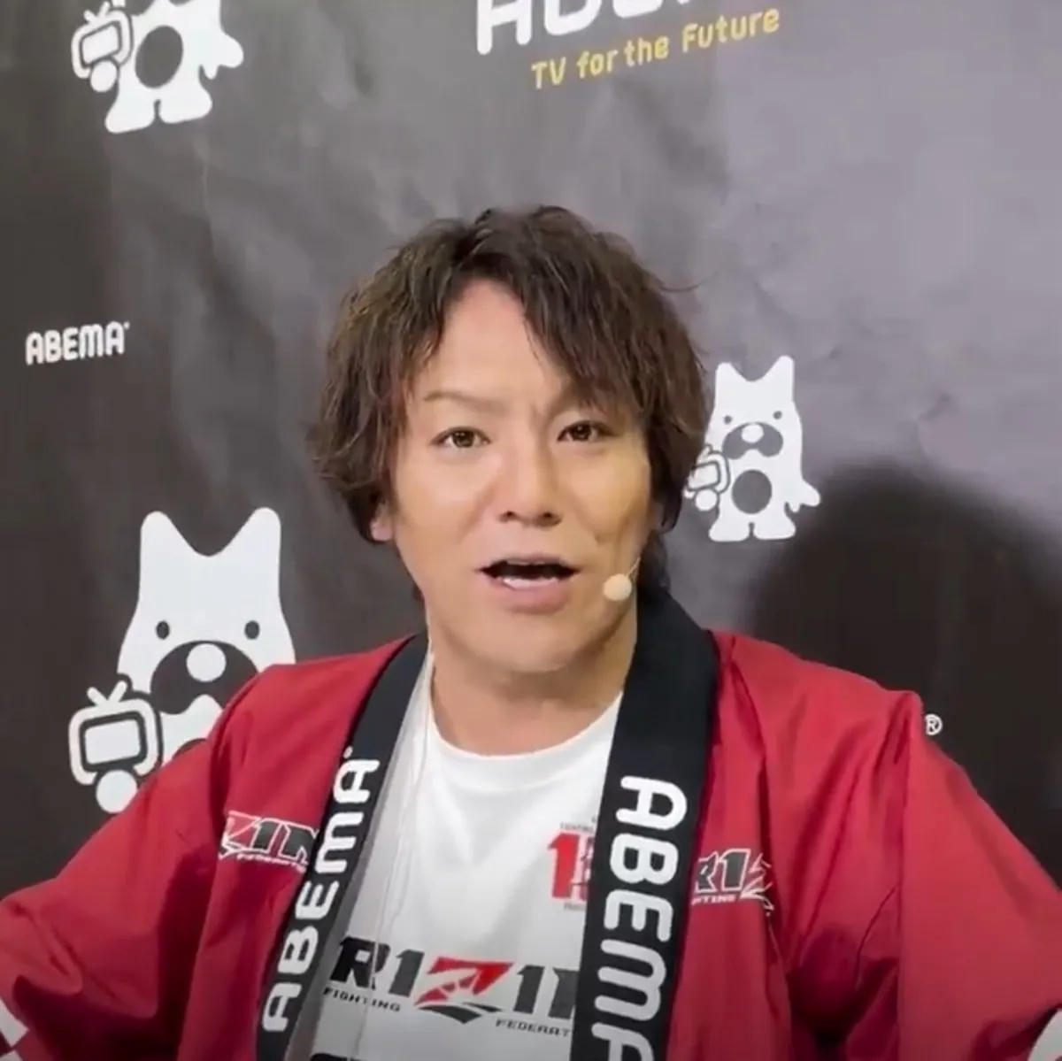 【RIZIN】狩野英孝の“迷実況”が早くもSNS上で話題「待ってました！」「開始からおもろすぎる！」
