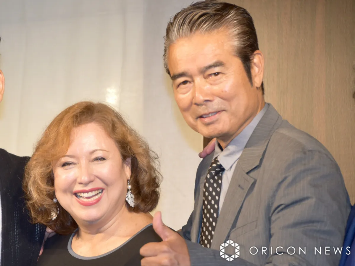 キャシー中島、夫・勝野洋の76歳バースデー報告「76歳には見えない若いですね」「素敵なご夫婦」　今年で結婚47周年、愛あふれるメッセージに反響