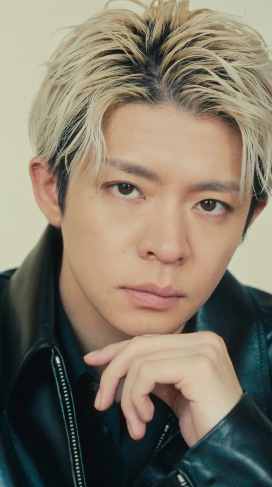 Number_i岸優太、『Numero TOKYO』で初表紙　29歳等身大の心のうちを語る