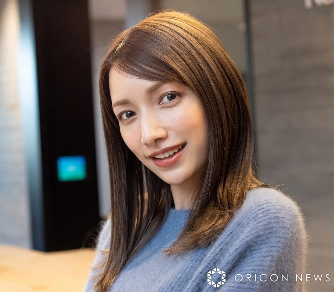 39歳・後藤真希、美背中あらわな夏コーデ「セクシー過ぎる」「なんでそんなに可愛いのか教えて欲しいです！」