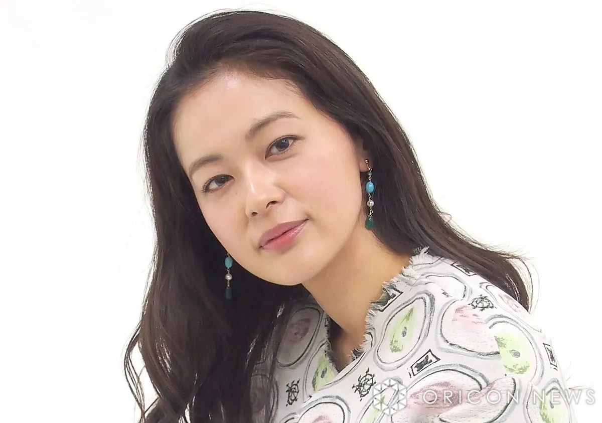 黒谷友香、涼しげな浴衣姿に反響「友ねえ綺麗すぎ～」「とってもお似合いです」　万博コラボイベントに出演