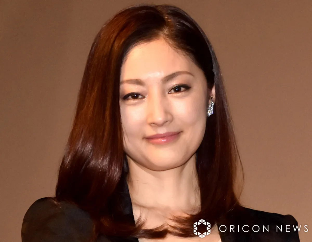 常盤貴子、梅干し作りの進捗報告「いよいよ！梅、干し始めた」　丁寧な暮らしに反響「素晴らしすぎる」「愛情たっぷりの梅干し感が伝わりますね」