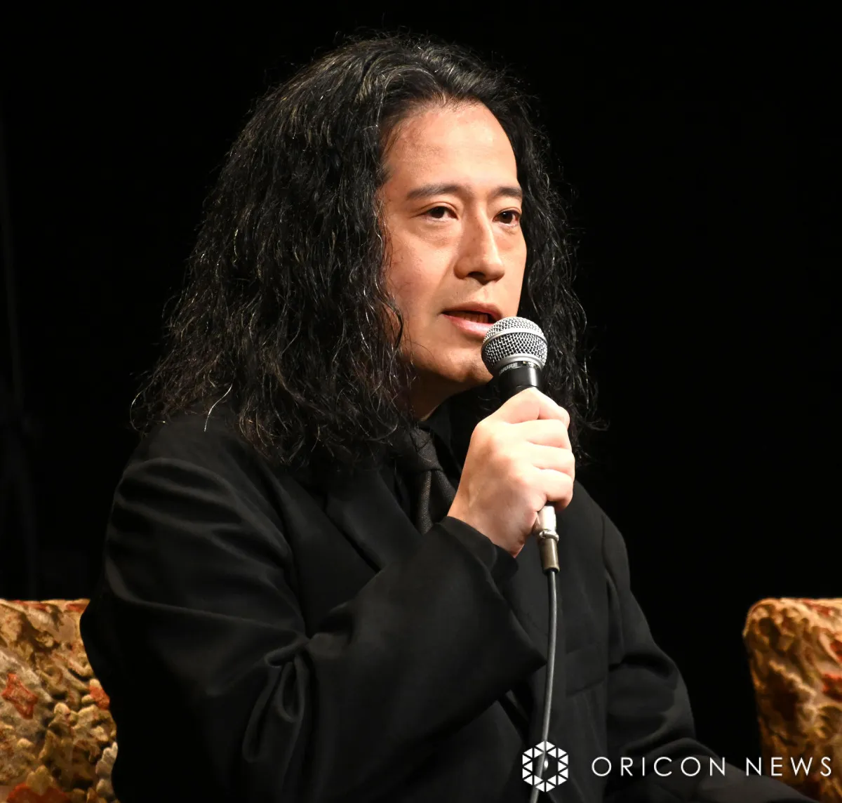 ピース又吉直樹、相方・綾部祐二は“喜劇王”「実力は置いておいてマインドは近い」