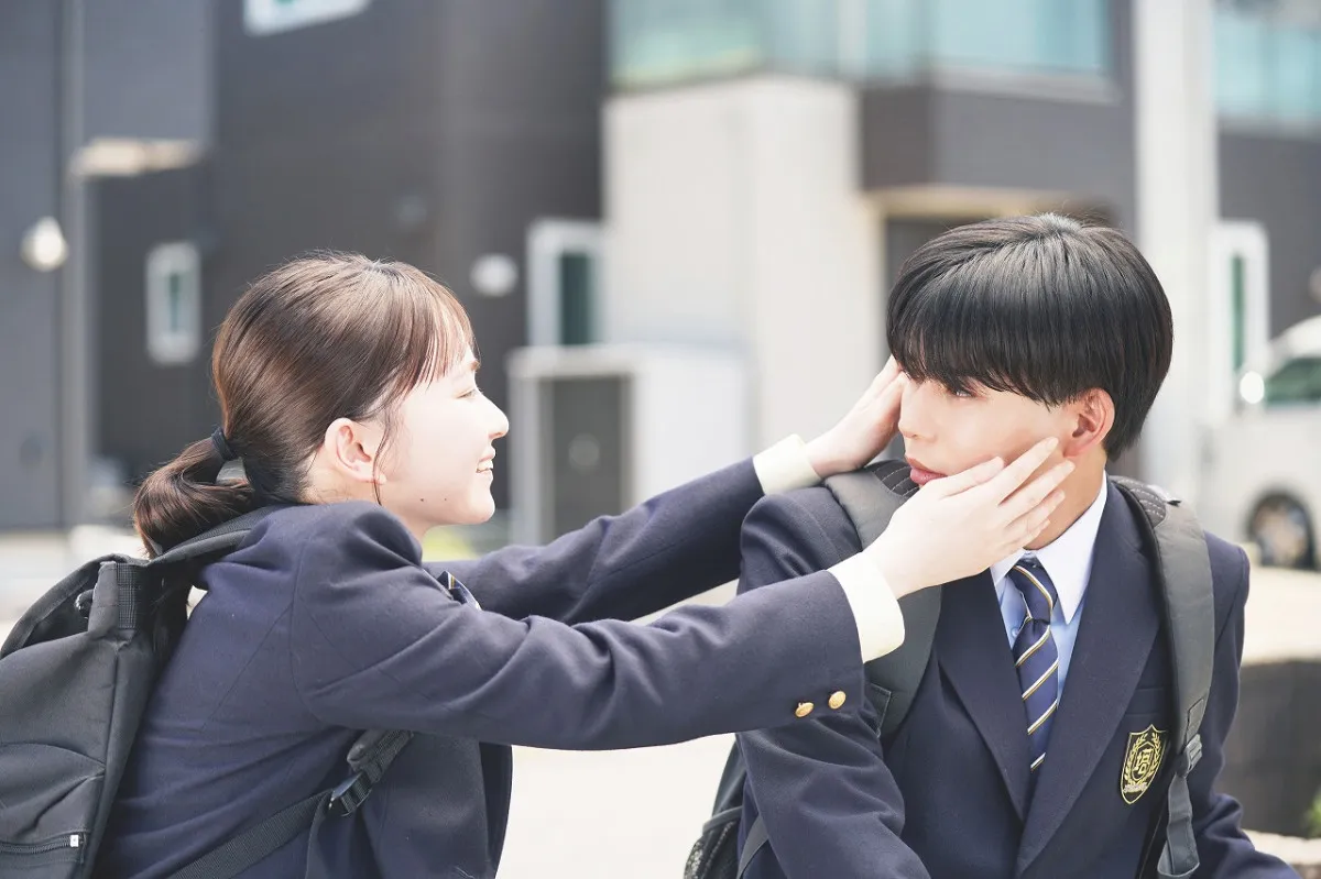 長尾謙杜＆山田杏奈主演『恋に至る病』、ピュアな初恋と闇を切り取った場面写真が公開