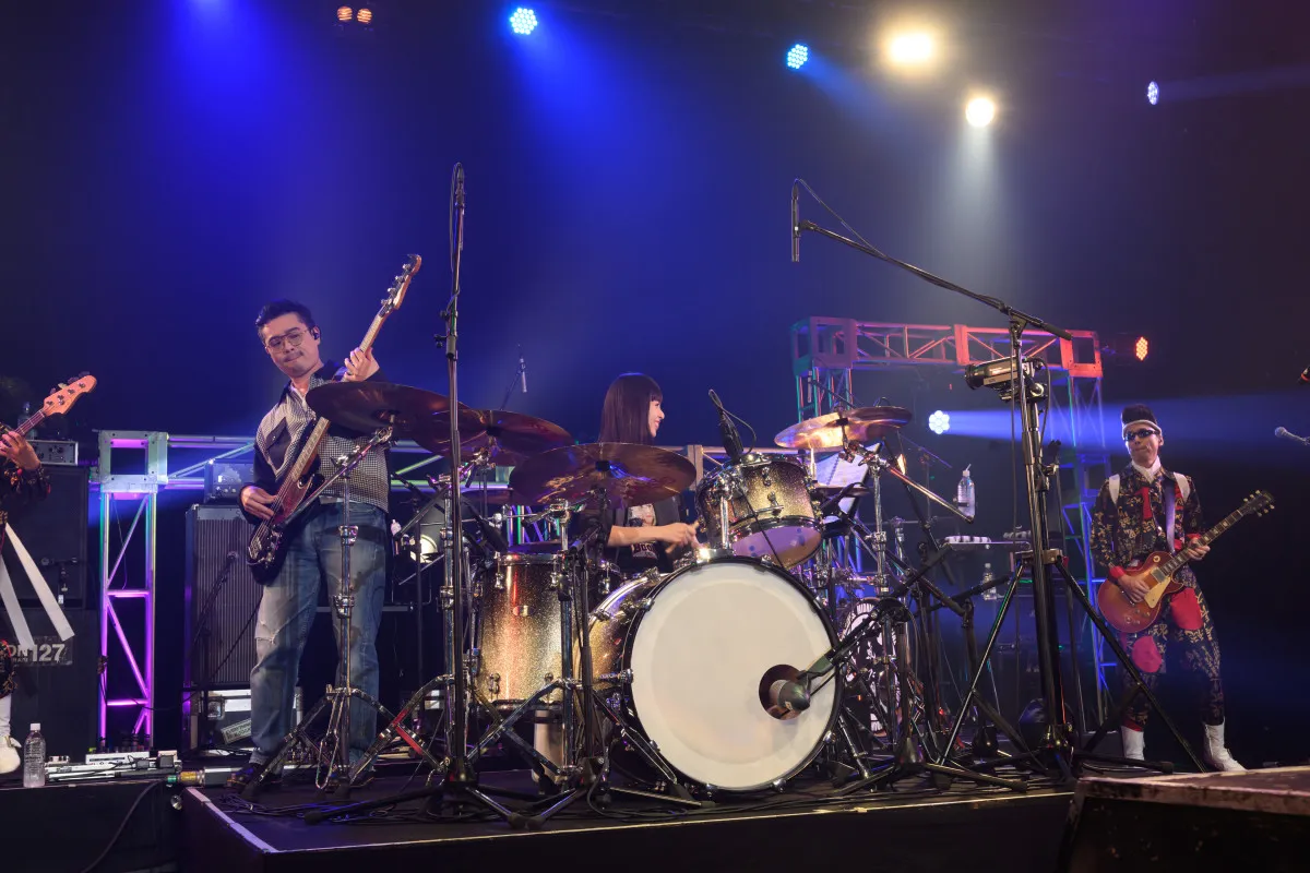 『ハマスカ放送部』初音楽フェスで豪華アーティストと“夢のコラボ”　まさかの“W齋藤飛鳥”による「シンクロニシティ」も披露【レポート】