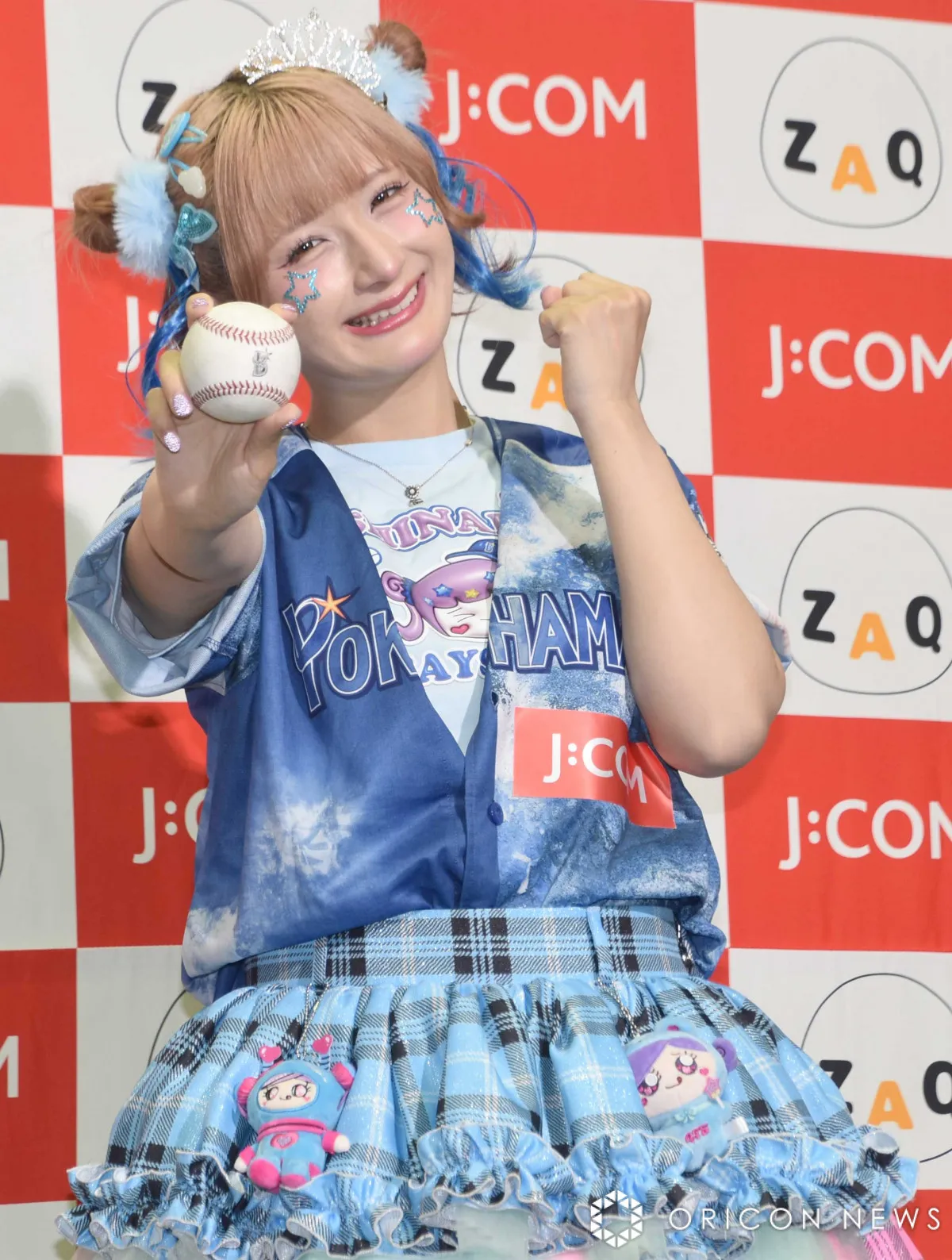 しなこ、ド派手ユニフォーム姿で始球式「皆さんの声援が力になった」